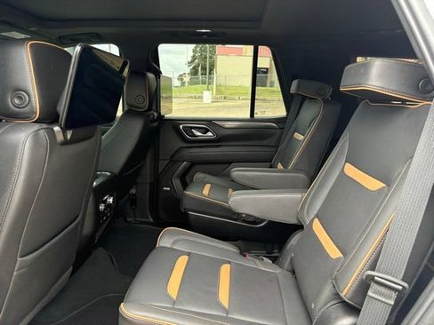 Used 2024 GMC Yukon AT4 w/ Max Trailering Package AWD/4WD image 12