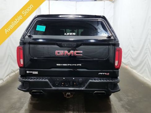 Used 2019 GMC Sierra 1500 AT4 w/ AT4 Premium Package AWD/4WD image 4
