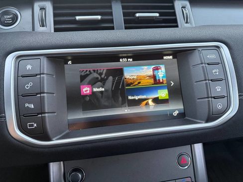 Used 2018 Land Rover Range Rover Evoque Landmark Edition image 17