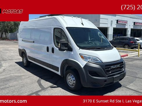 Used 2023 RAM ProMaster 2500 FWD image 5