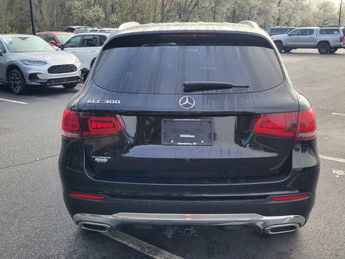 Used 2021 Mercedes-Benz GLC 300 image 3
