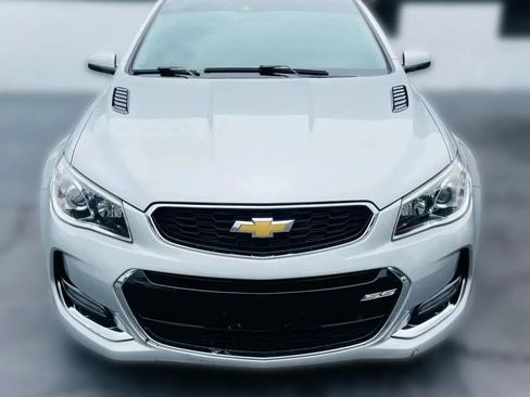 Used 2017 Chevrolet SS image 9