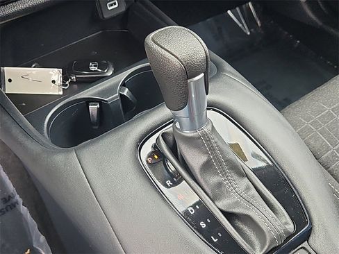 Certified 2023 Honda HR-V LX image 22