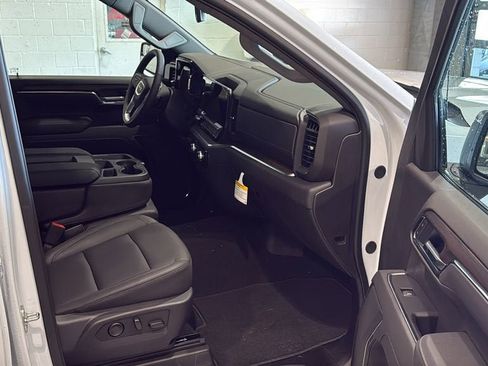 New 2026 GMC Sierra 1500 SLT AWD/4WD image 12