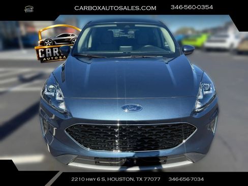 Used 2020 Ford Escape SE image 8