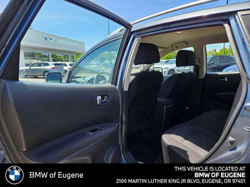 Used 2015 Nissan Rogue S w/ Convenience Package FWD image 18