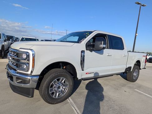 New 2026 Ford F250 Lariat w/ Lariat Ultimate Package AWD/4WD image 4