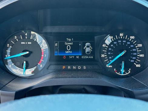 Used 2018 Ford Edge SE image 15