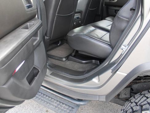 Used 2008 HUMMER H2 SUT image 38