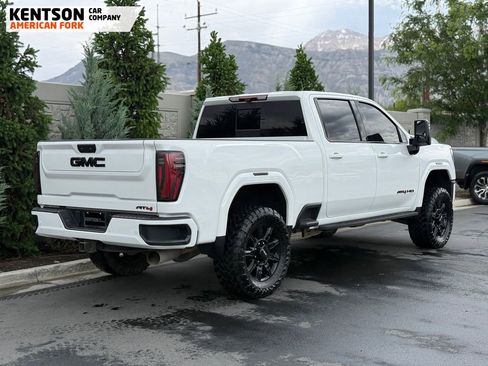 Used 2024 GMC Sierra 2500 AT4 w/ AT4 Premium Plus Package AWD/4WD image 8