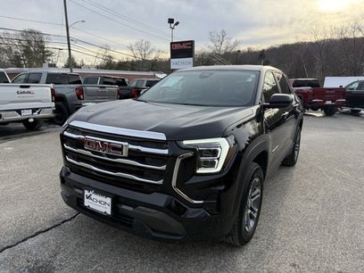 Used 2025 GMC Terrain Elevation