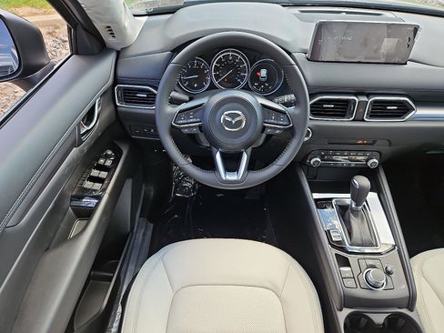 New 2025 MAZDA CX-5 AWD 2.5 S w/ Preferred Package image 9