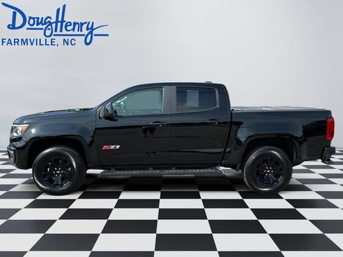 Used 2021 Chevrolet Colorado Z71 w/ Z71 Midnight Edition RWD image 2
