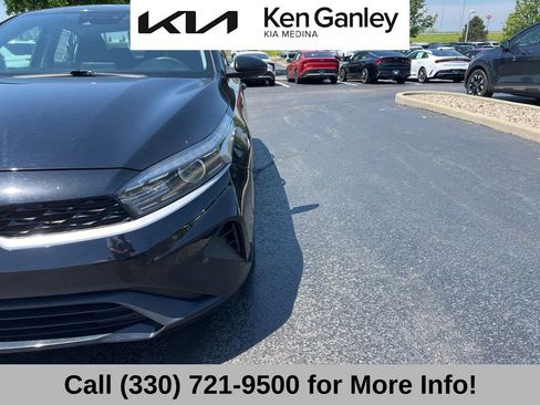 Used 2022 Kia Forte LXS FWD image 21