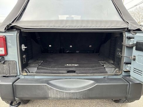 Used 2014 Jeep Wrangler Unlimited Sport w/ Quick Order Package 24S image 11