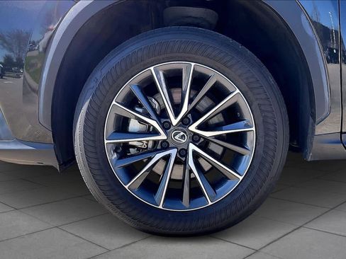 Used 2024 Lexus NX 250 w/ Towing Package (2000 Lbs) image 9