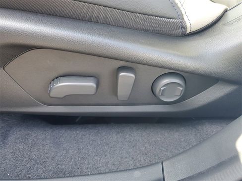 New 2025 Subaru Forester Limited image 20