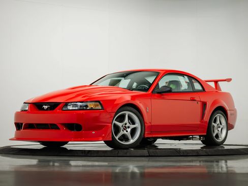 Used 2000 Ford Mustang Cobra RWD image 23