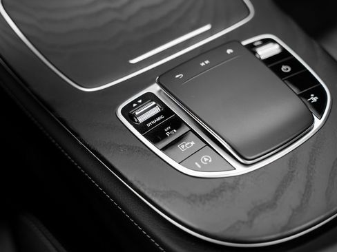 Used 2023 Mercedes-Benz E 450 Coupe image 51