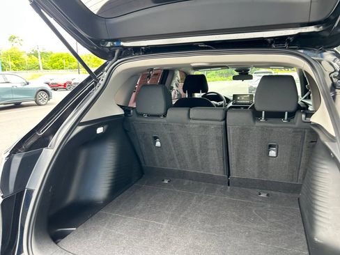 Certified 2025 Honda HR-V LX image 18