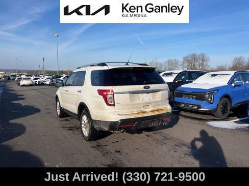 Used 2013 Ford Explorer XLT image 7