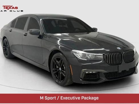 Used 2018 BMW 740e xDrive image 1