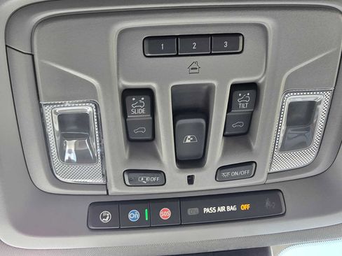 Used 2026 Chevrolet Silverado 1500 RST w/ Convenience Package II AWD/4WD image 31
