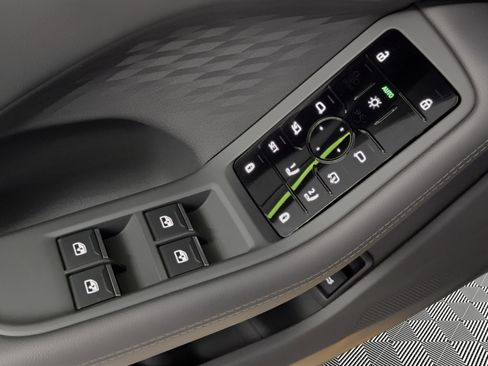 Certified 2025 Audi A5 2.0T Premium w/ 19" Wheel Package AWD/4WD image 15
