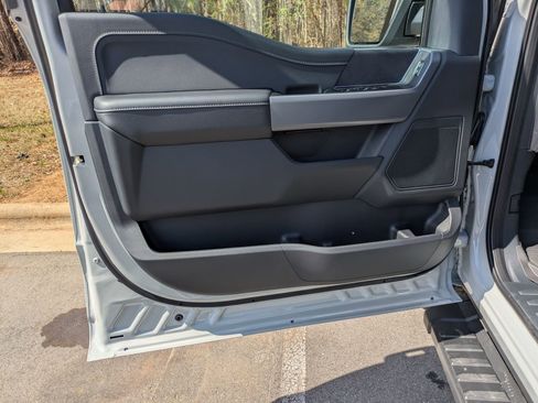 New 2026 Ford F150 XLT w/ Equipment Group 302A MID image 9