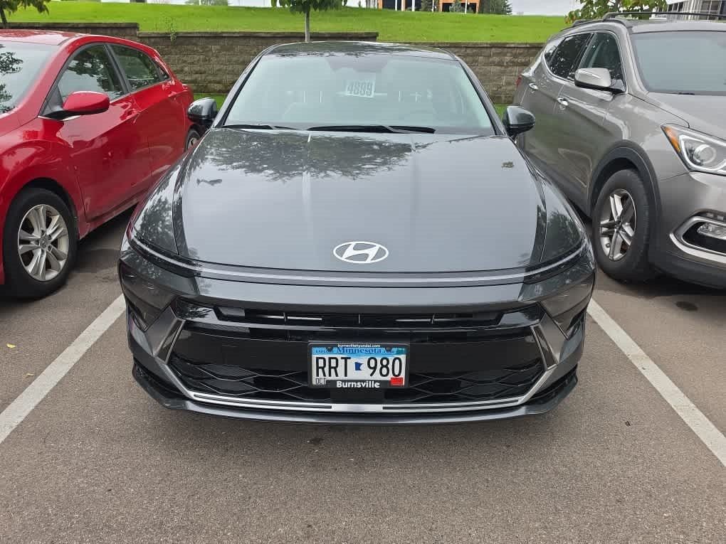 Certified 2025 Hyundai Sonata SEL AWD/4WD image 2