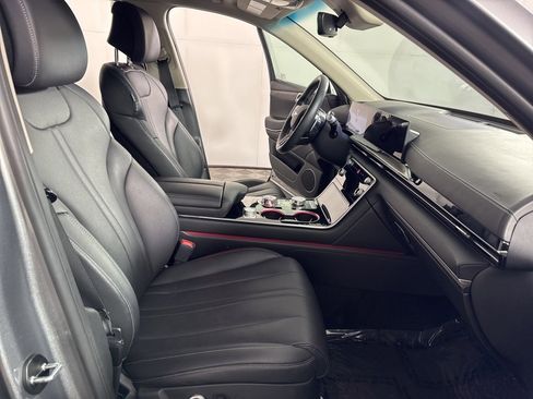 Used 2025 Genesis GV80 2.5T Standard image 20