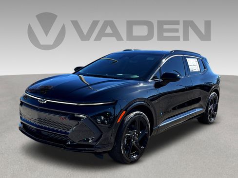 New 2026 Chevrolet Equinox EV RS image 3