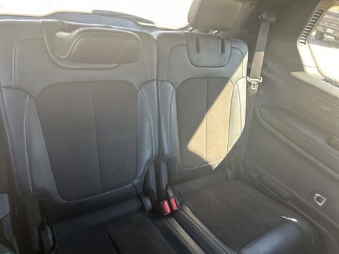 Used 2023 Jeep Grand Cherokee L Laredo image 25