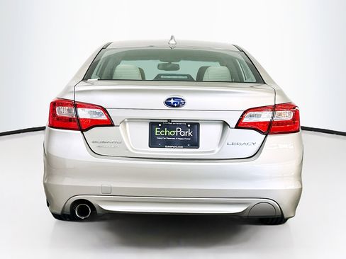 Used 2016 Subaru Legacy 2.5i Premium AWD/4WD image 7