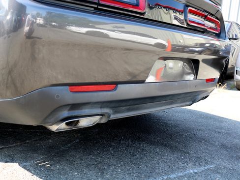 Used 2023 Dodge Challenger R/T w/ Blacktop Package image 12