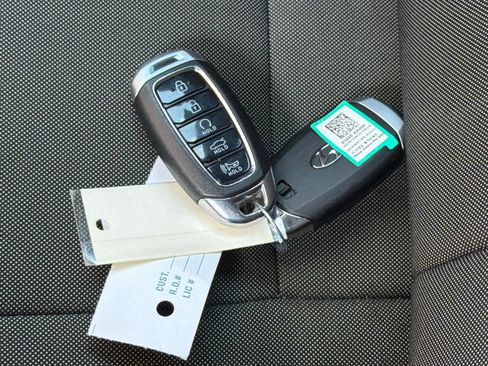 Used 2022 Hyundai Elantra N Line FWD image 11