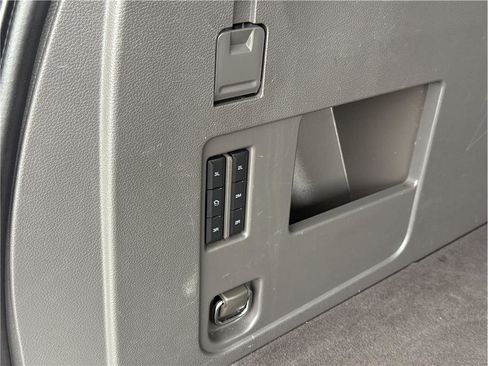 Used 2021 Ford Expedition Max XLT AWD/4WD image 30
