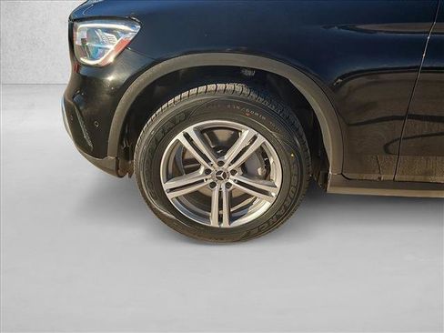 Used 2021 Mercedes-Benz GLC 300 GLC 300 image 26