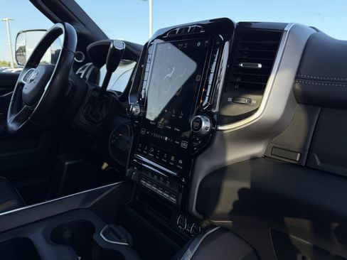Used 2022 RAM 3500 Laramie image 32
