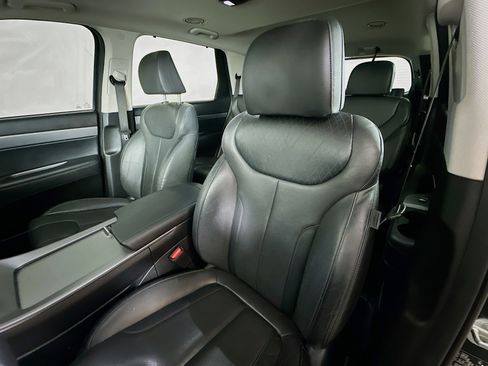 Used 2022 Hyundai Palisade SEL w/ Premium Package image 19