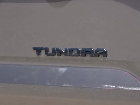 Used 2024 Toyota Tundra Limited AWD/4WD image 8