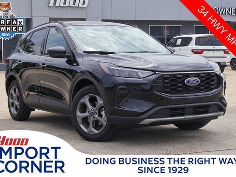Used 2025 Ford Escape ST-Line FWD image 1