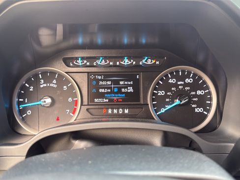 Used 2022 Ford F350 XLT w/ XLT Premium Package AWD/4WD image 13