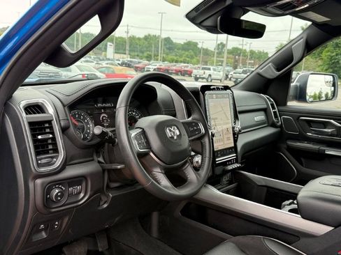 Used 2023 RAM 1500 Laramie AWD/4WD image 14