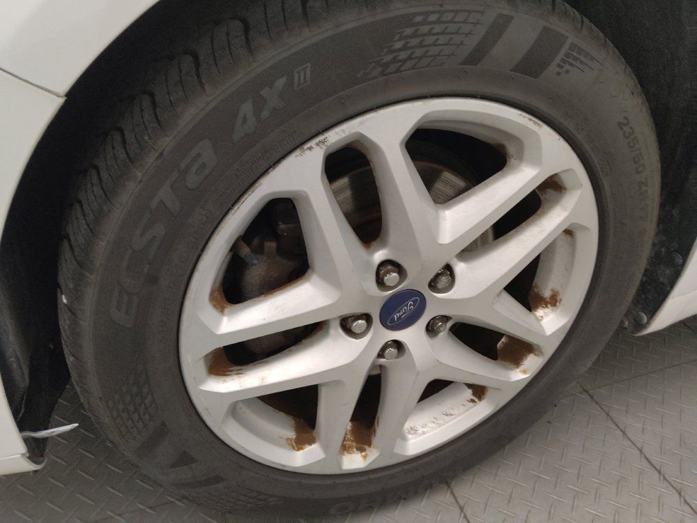 Used 2014 Ford Fusion SE w/ Equipment Group 202A FWD image 31