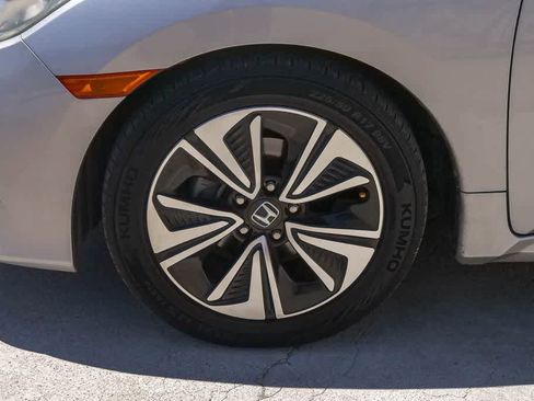 Used 2016 Honda Civic EX-L image 5