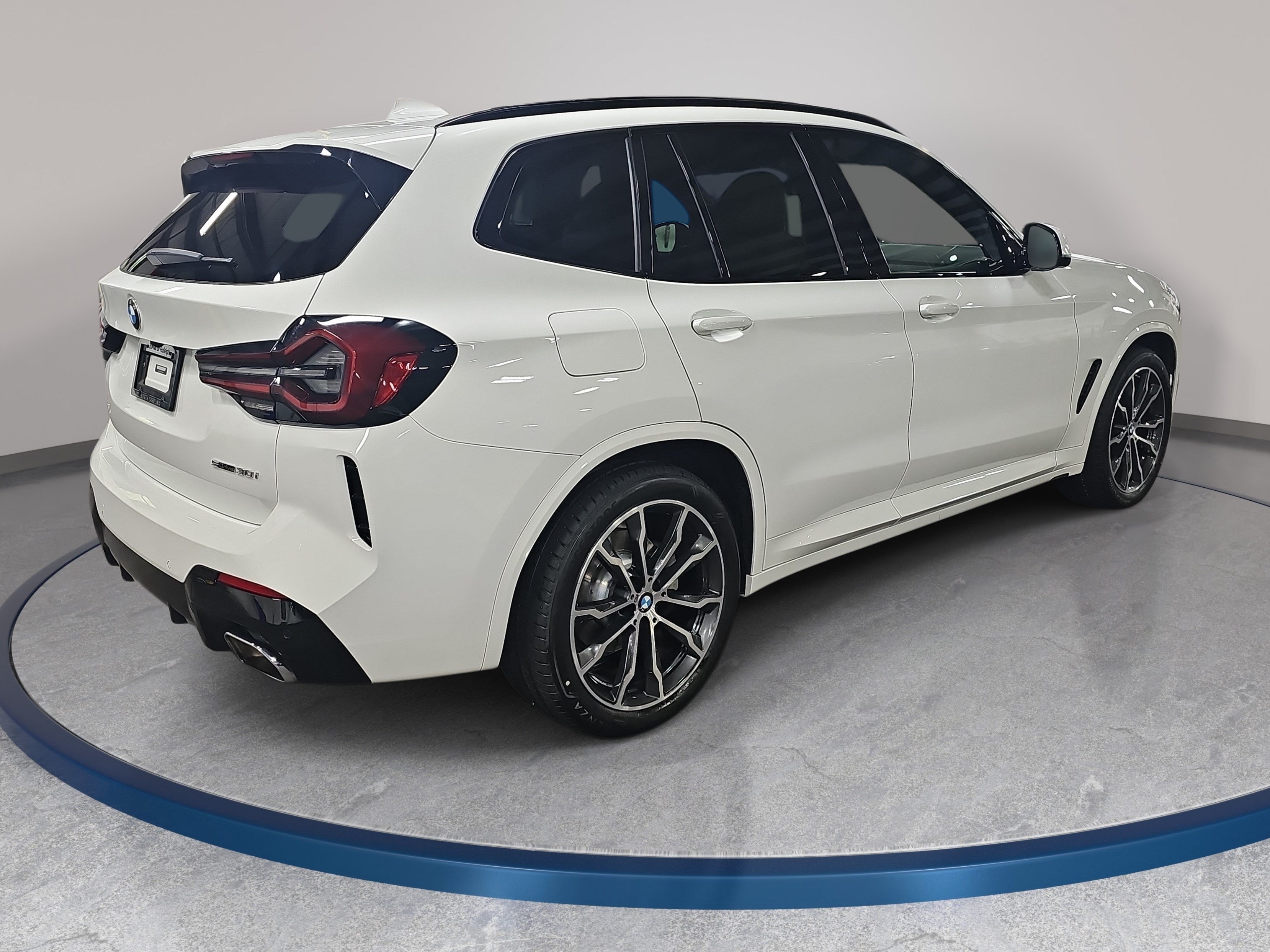 Certified 2023 BMW X3 sDrive30i w/ M Sport Package RWD image 6