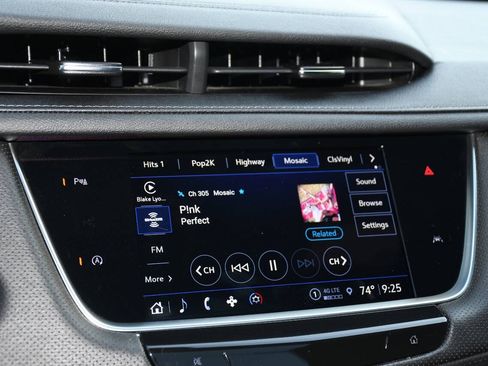 Used 2022 Cadillac XT6 Luxury AWD/4WD image 39