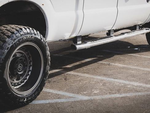 Used 2014 Ford F350 Lariat image 22