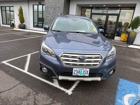 Used 2017 Subaru Outback 2.5i Limited AWD/4WD image 2